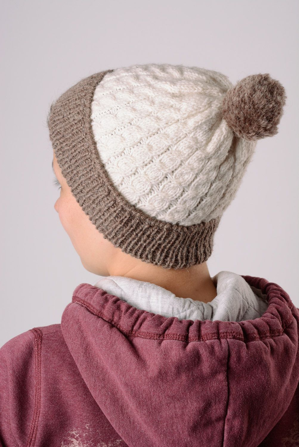 Ensemble tricot pour femme bonnet et moufles en laine et acrylique faits main photo 2