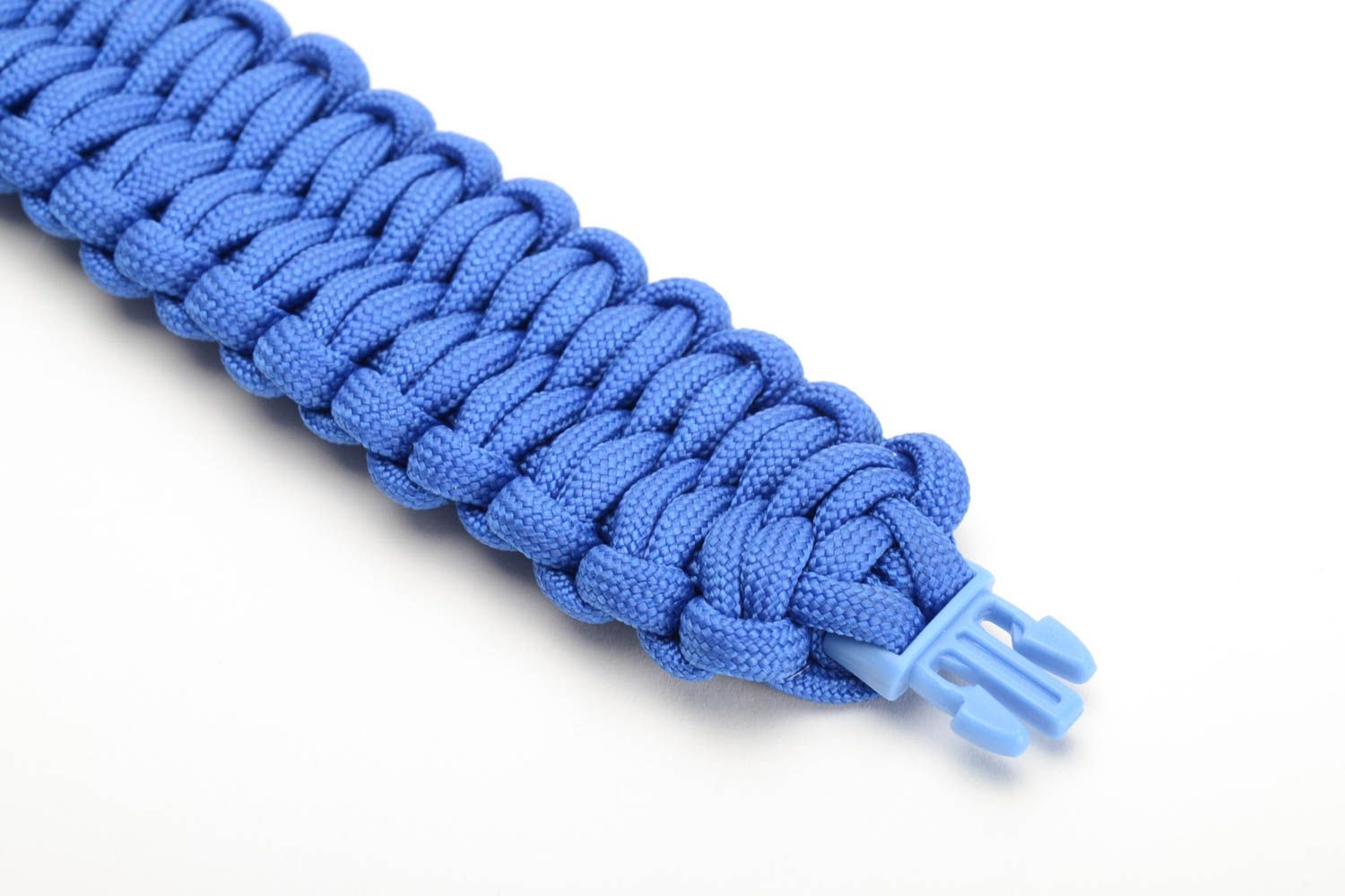 Браслет из шнурков паракорд ручной работы унисекс синий широкий плетеный фото 2