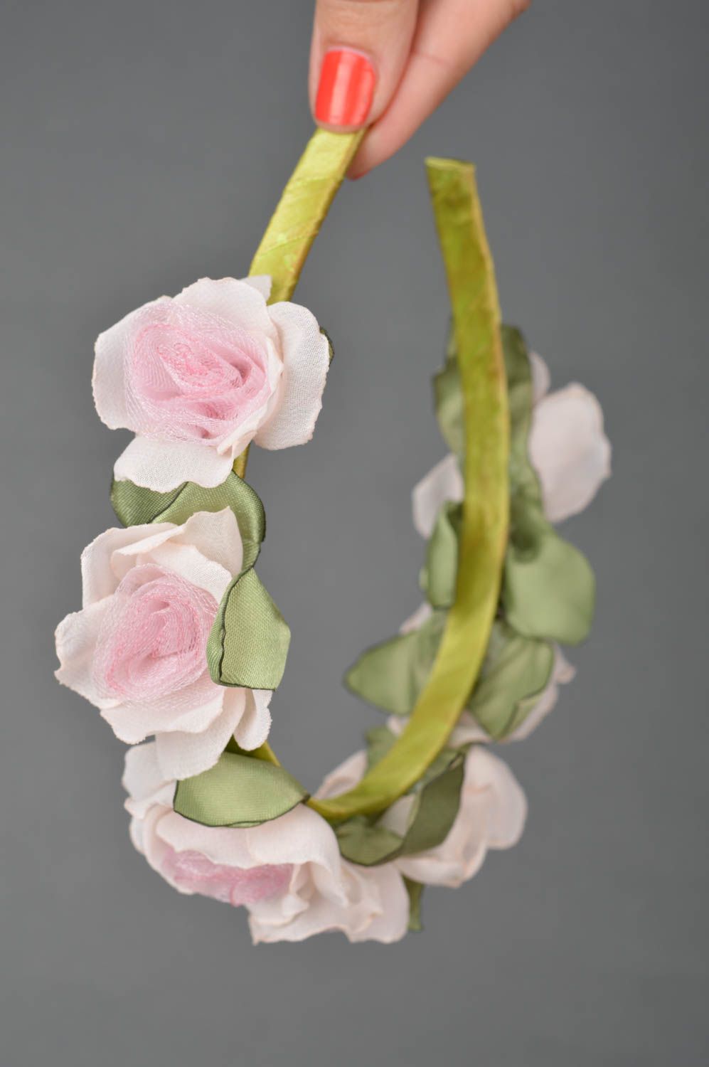 Serre-tête avec fleurs roses en mousseline de soie fait main délicat romantique photo 3