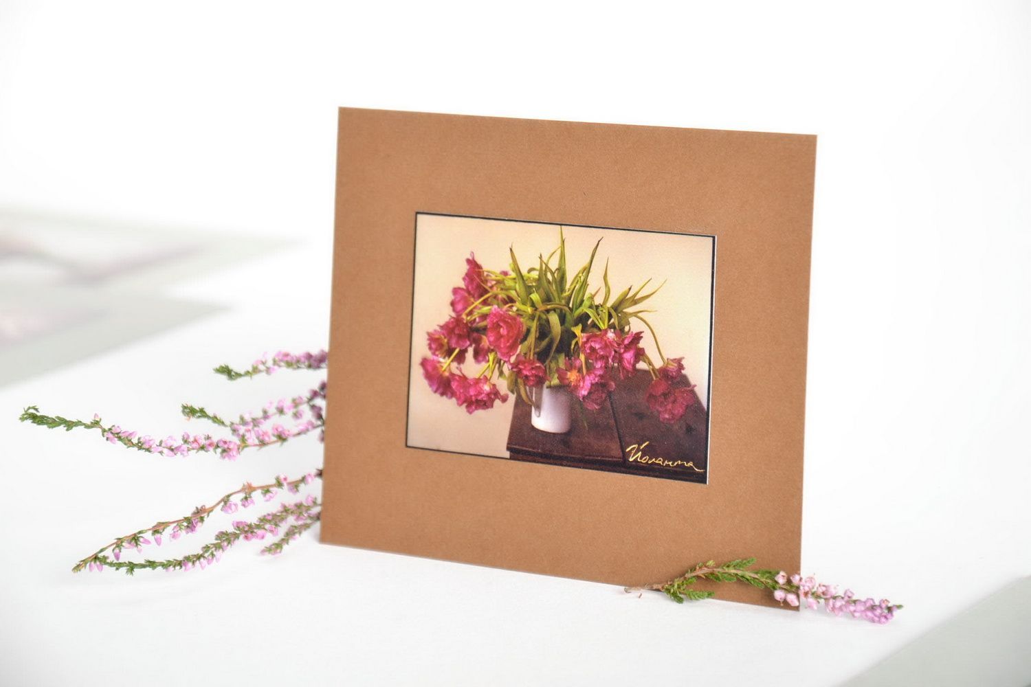 Carte de voeux faite main avec fleurs photo 1