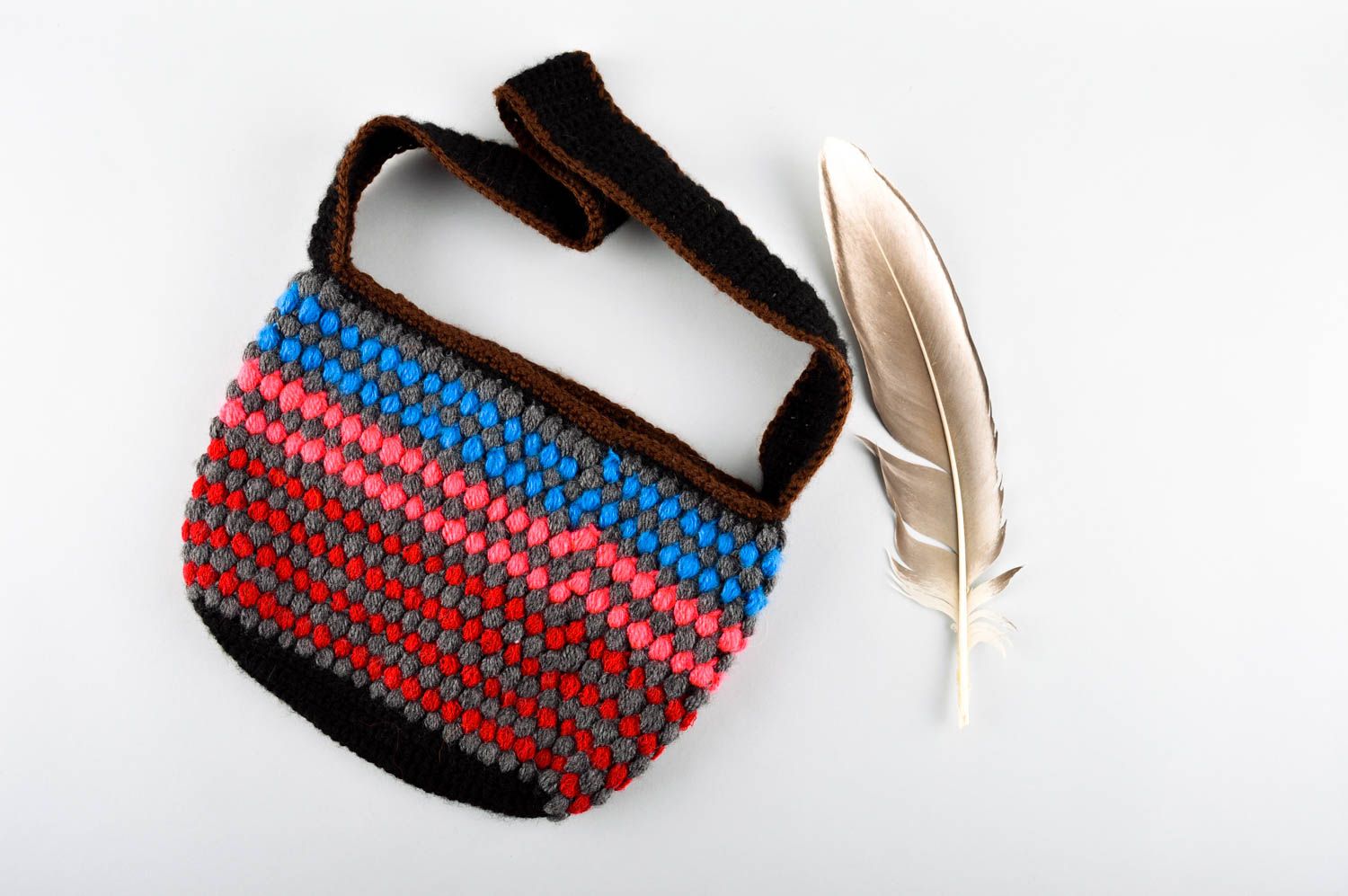 Bolso tejido con agujas artesanal multicolor accesorio de mujer regalo original  foto 1