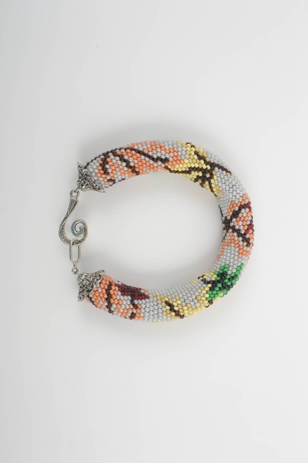 Handmade designer female bracelet beaded stylish accessory beaded jewelry photo 3