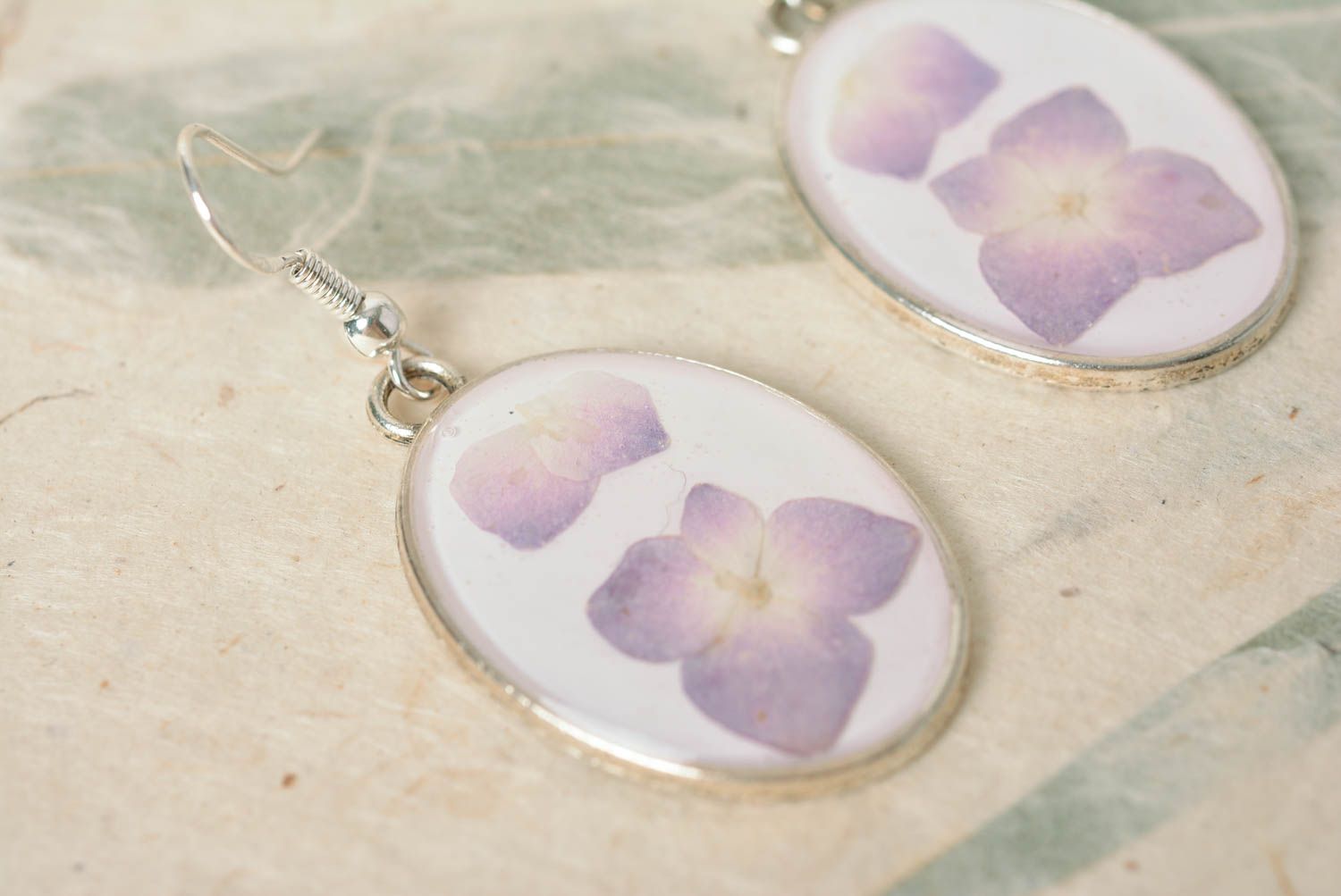 Unusual oval handmade earrings with dried flowers coated with epoxy photo 5