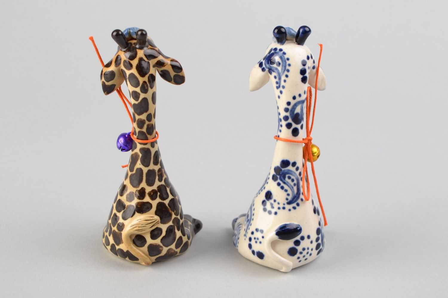 Set of 2 handmade designer ceramic figurines of giraffes painted with glaze photo 5