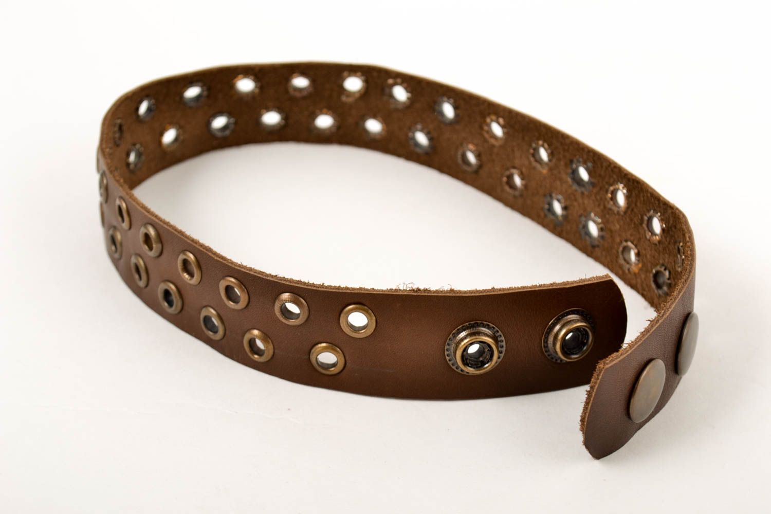 Handmade Leder Armband Designer Schmuck Accessoire für Männer braun mit Nieten foto 2