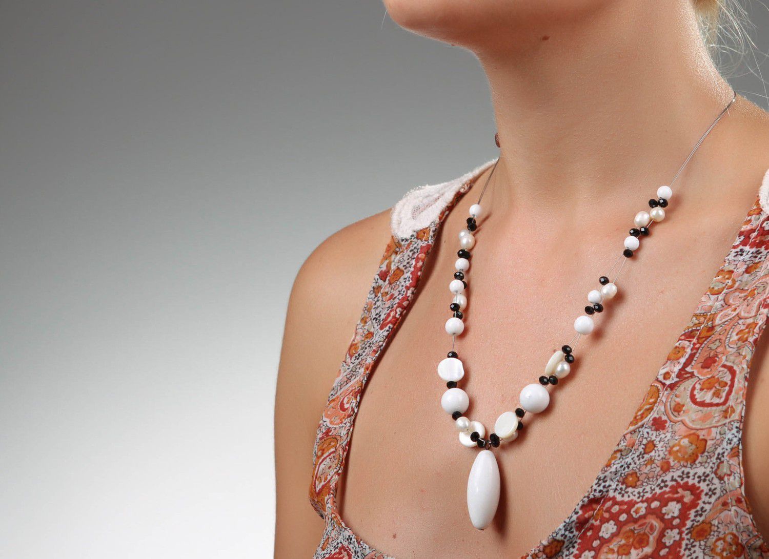 Stylish handmade necklace photo 3
