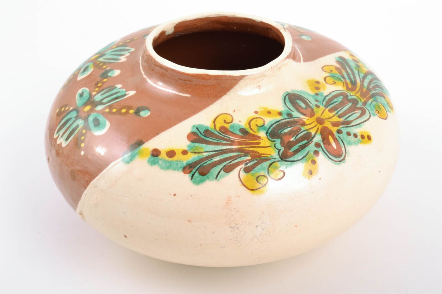 Handgeformte braune dekorative Vase mit Blumenmuster aus Ton für Interieur  foto 5