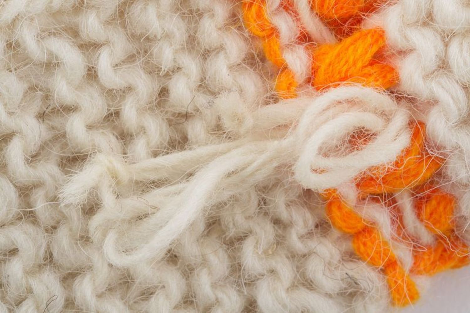 Patucos tejidos de lana foto 4