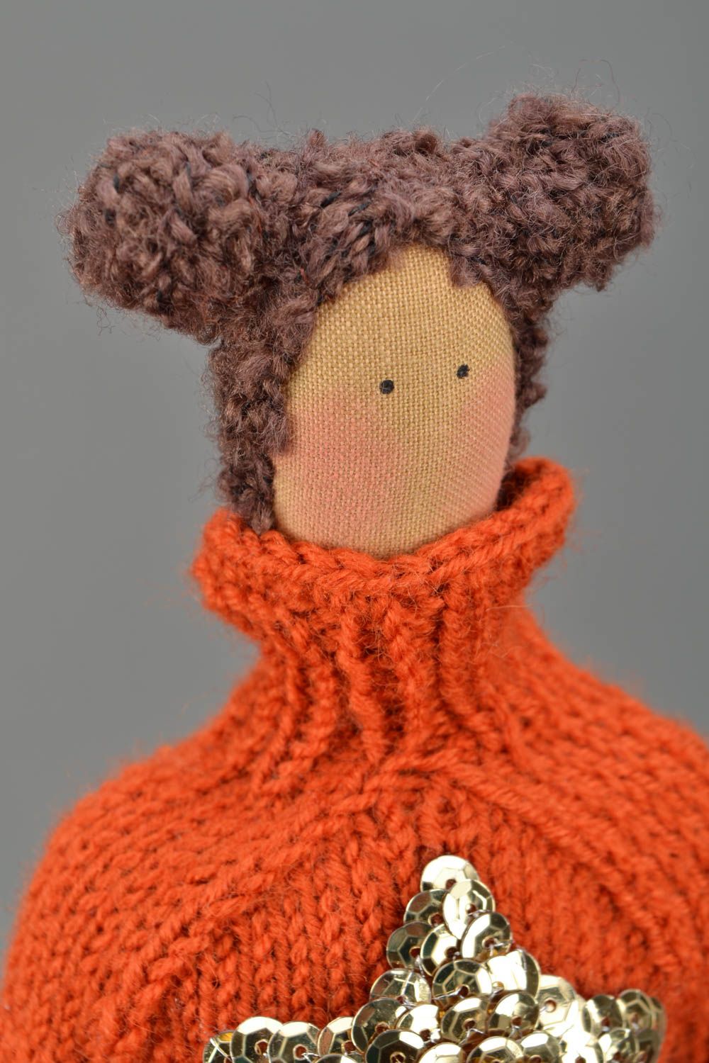 Авторская кукла в свитере  фото 4