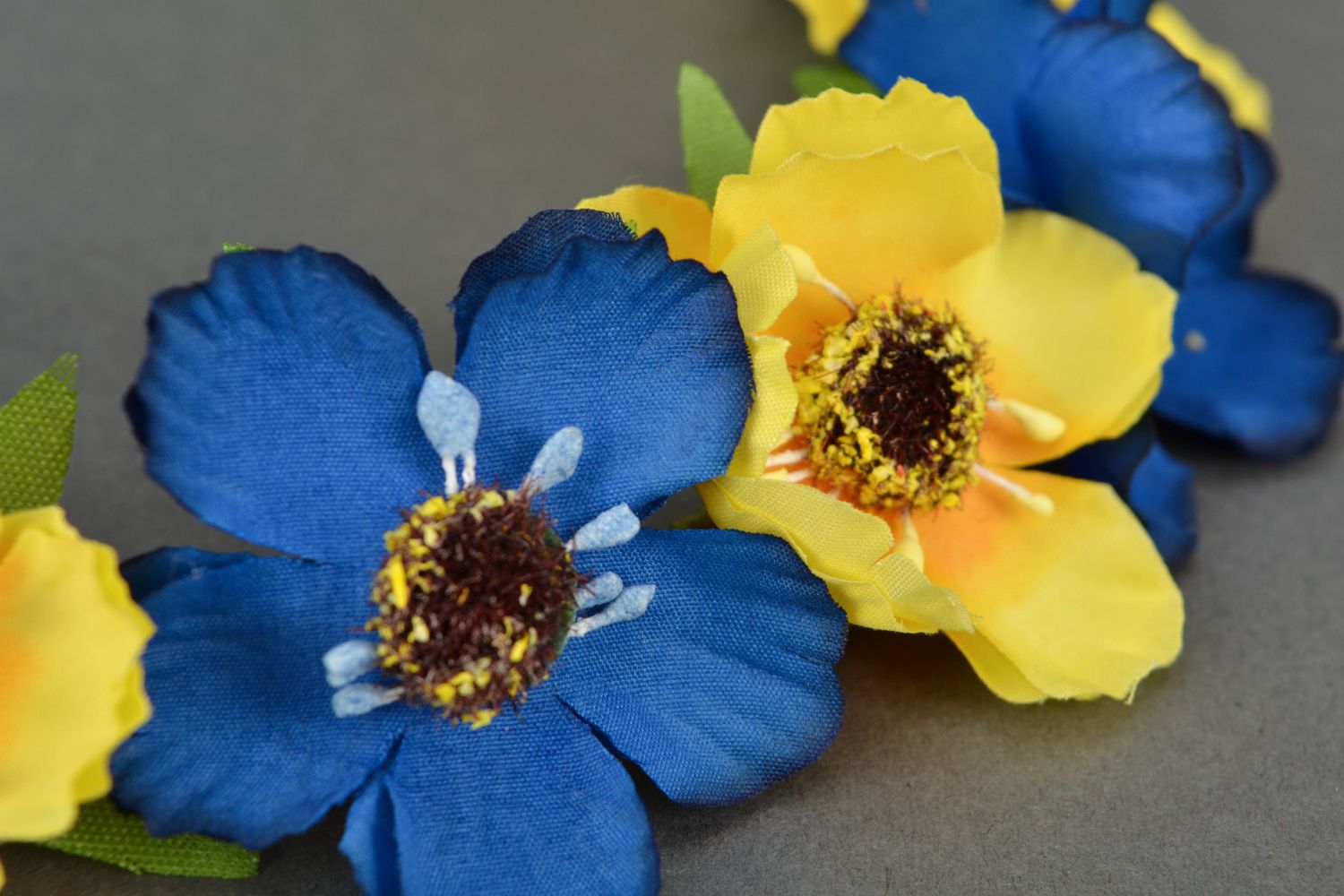Blumen Haarreif aus Stoff in Gelb und Blau foto 3