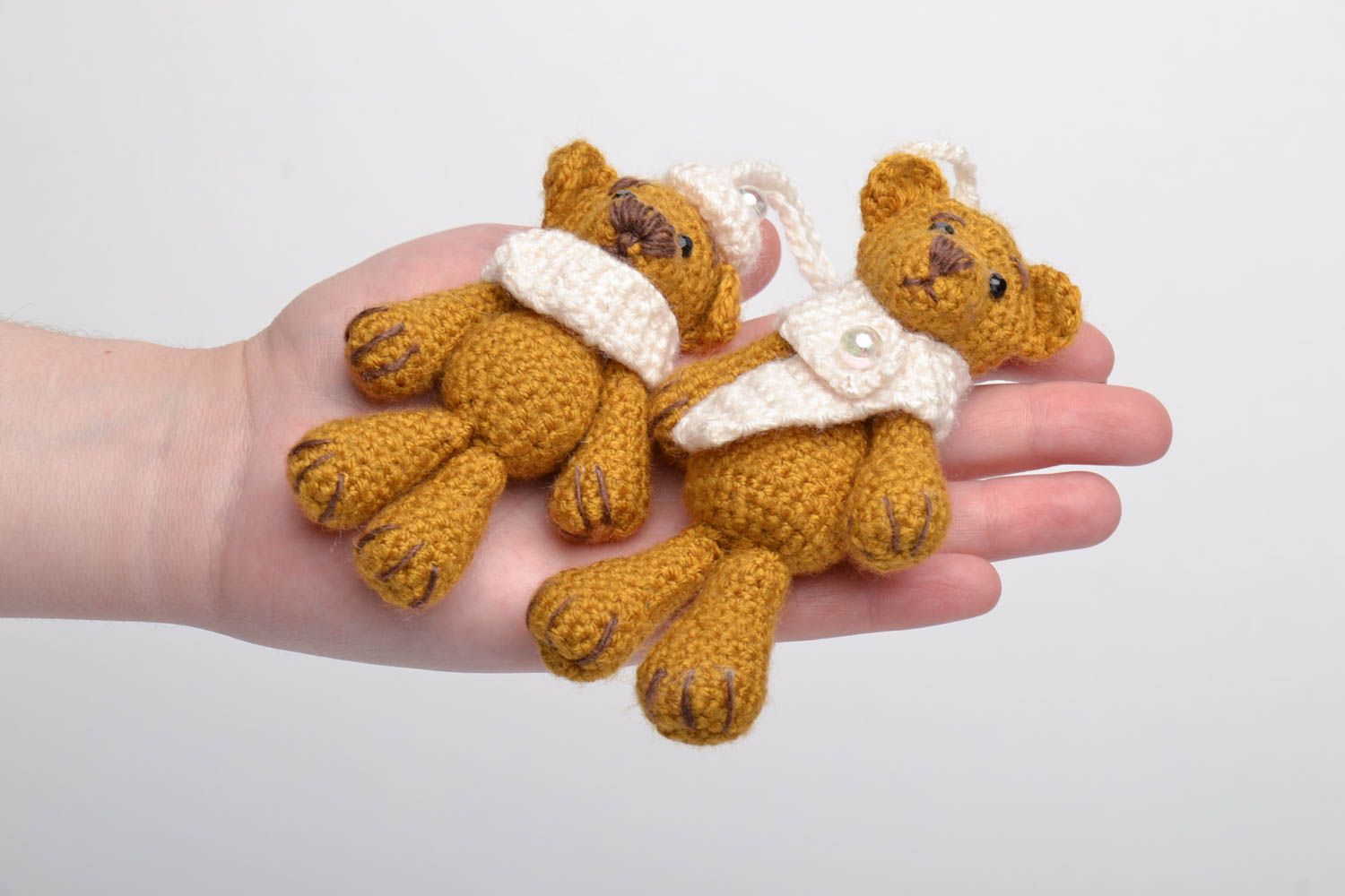 Crochet thread interior pendants Bear Cubs photo 5