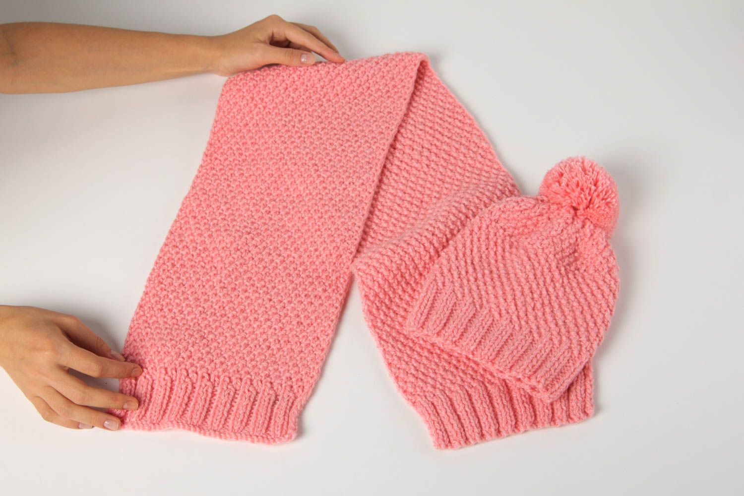 Handmade winter accessories beautiful knitted cap stylish warm pink scarf photo 2