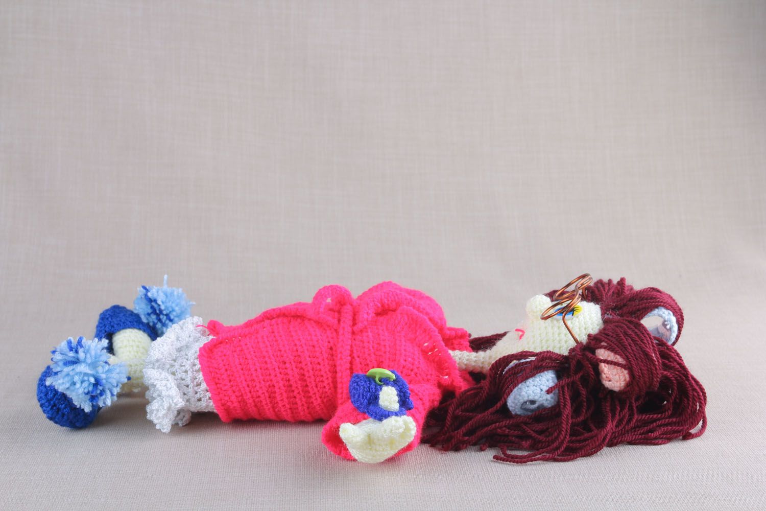 Häkel Puppe handmade Frau mit Lockenwicklern foto 3