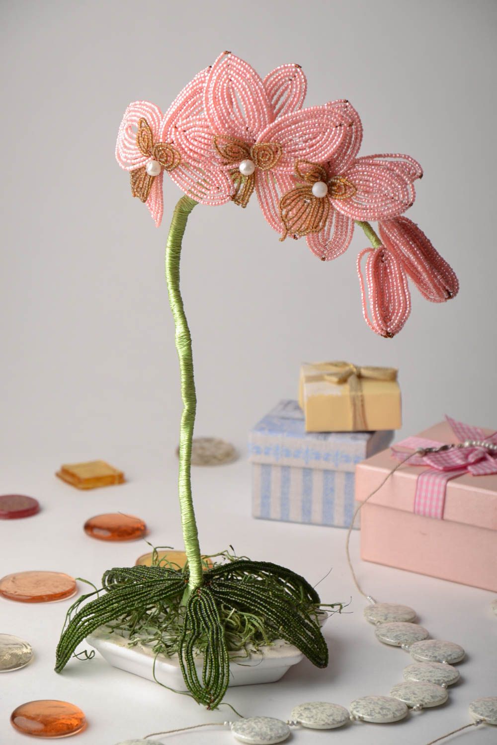 Орхидея из бисера фото 1