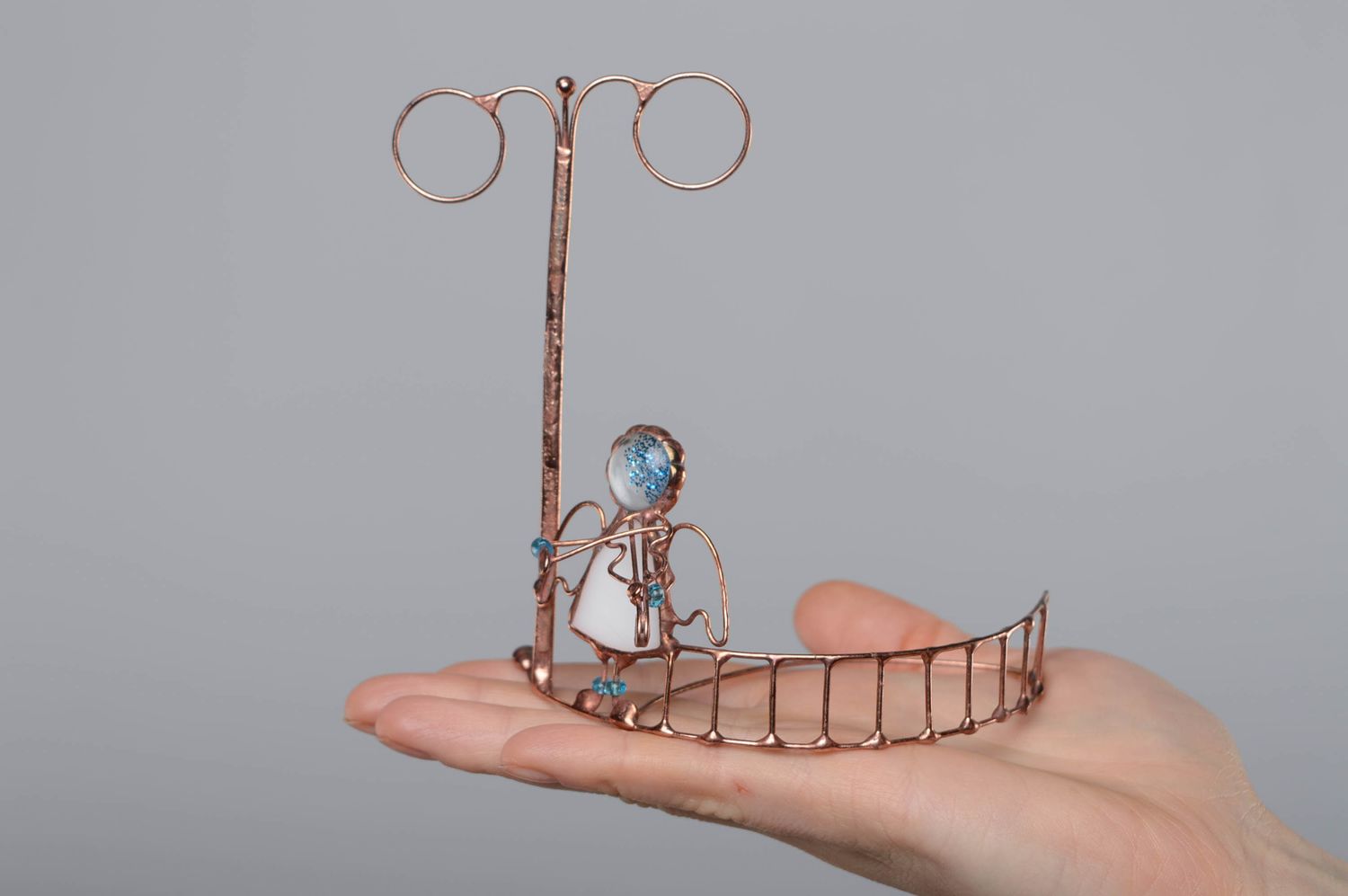 Deko Figurine aus Glas kleiner Engel mit Geige foto 3