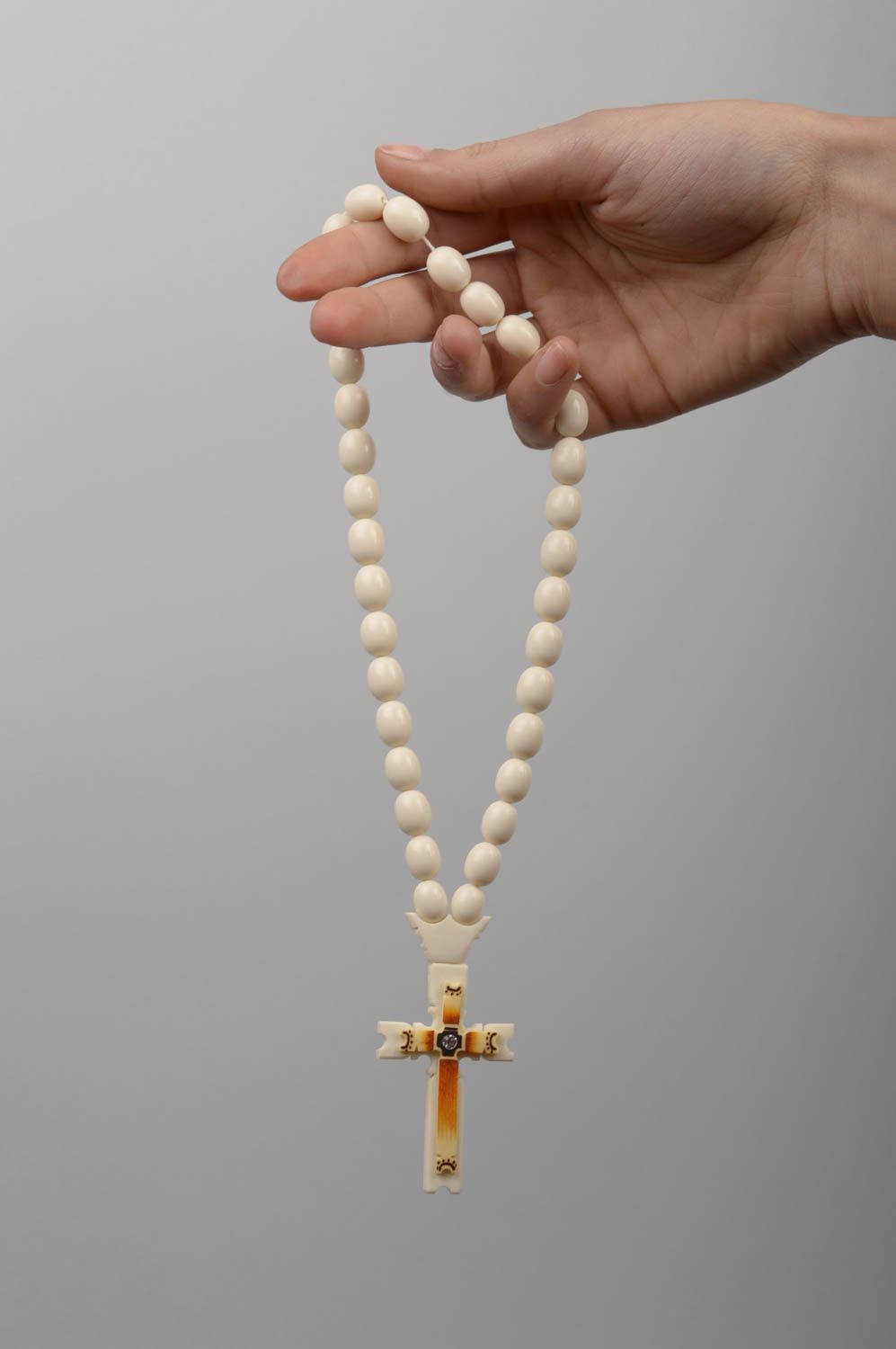 Chapelet fait main Bijou religieux blanc avec strass design Cadeau original photo 5