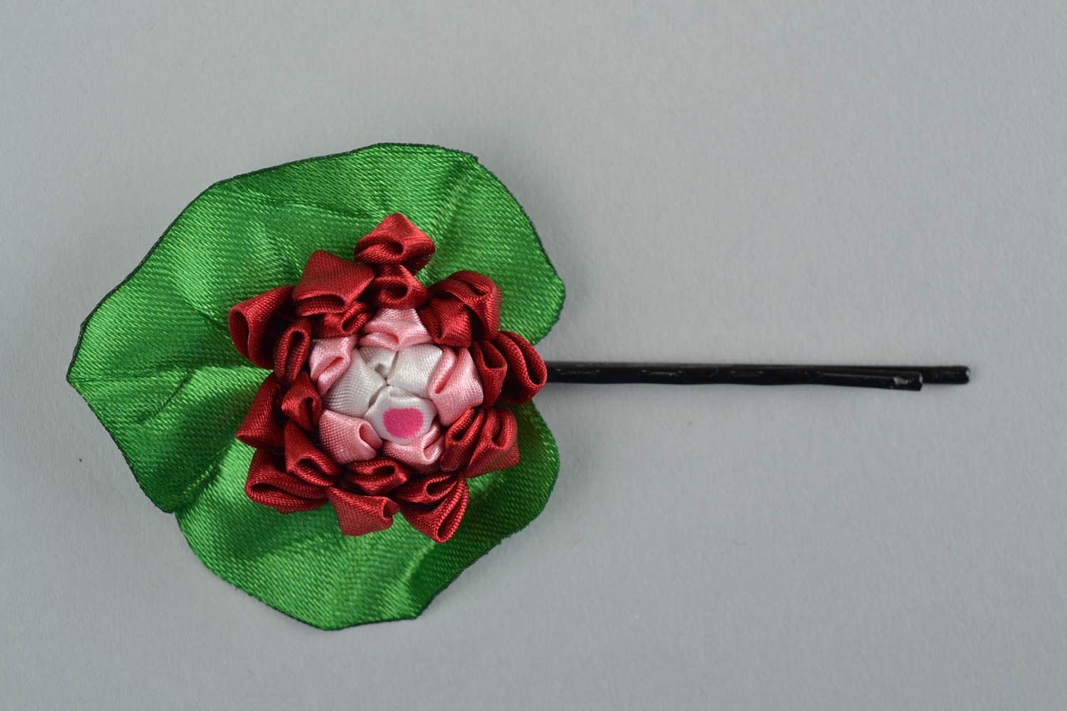 Beautiful handmade satin ribbon flower bobby pin kanzashi Flower and Leaf photo 1