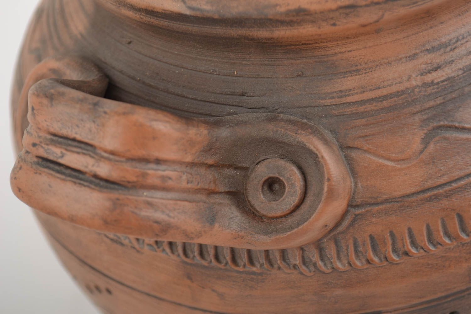 Beautiful handmade designer clay pan with handles and lid 2 l ceramic pot photo 3