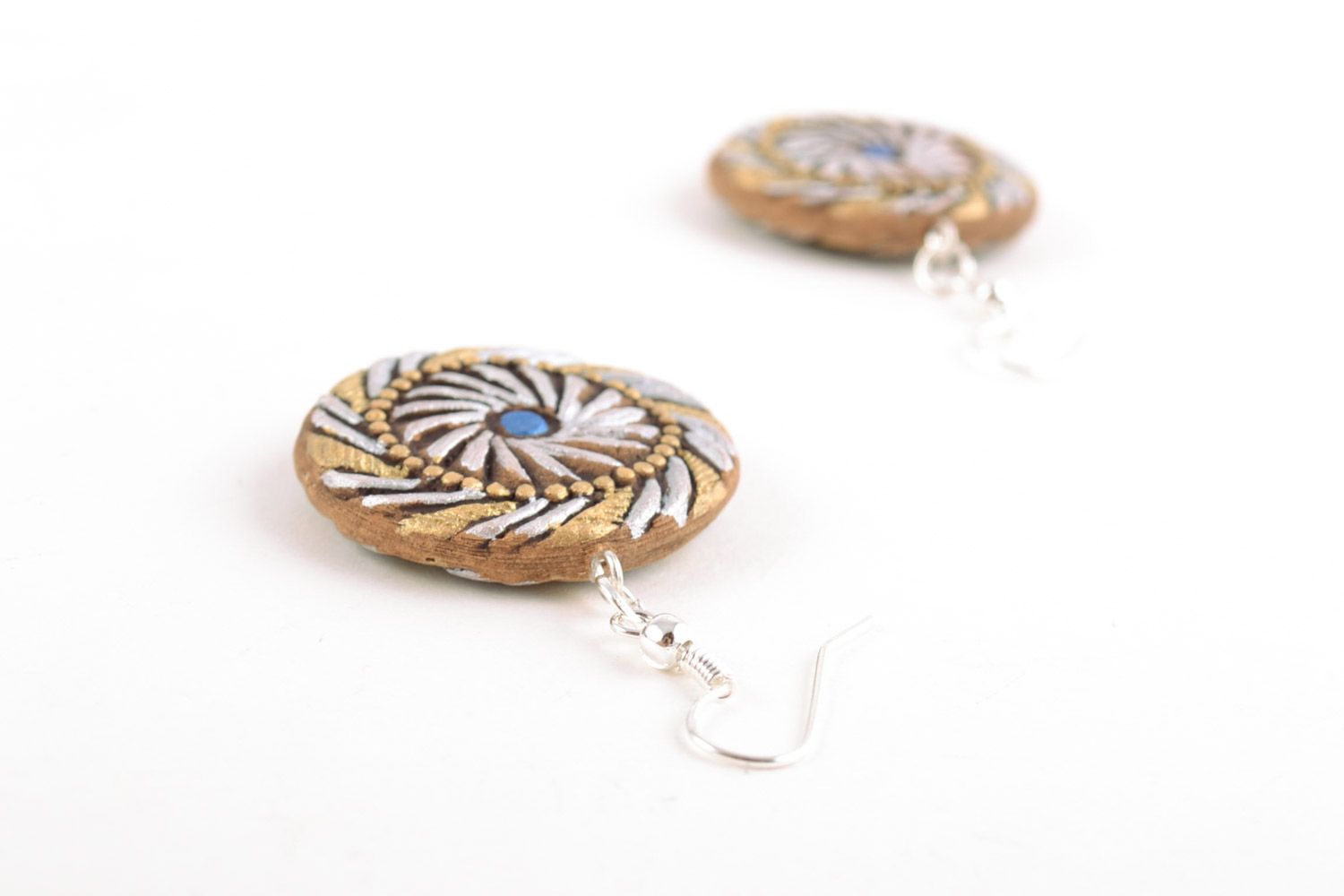 Handmade round ceramic dangling earrings painted in silver and golden colors photo 4