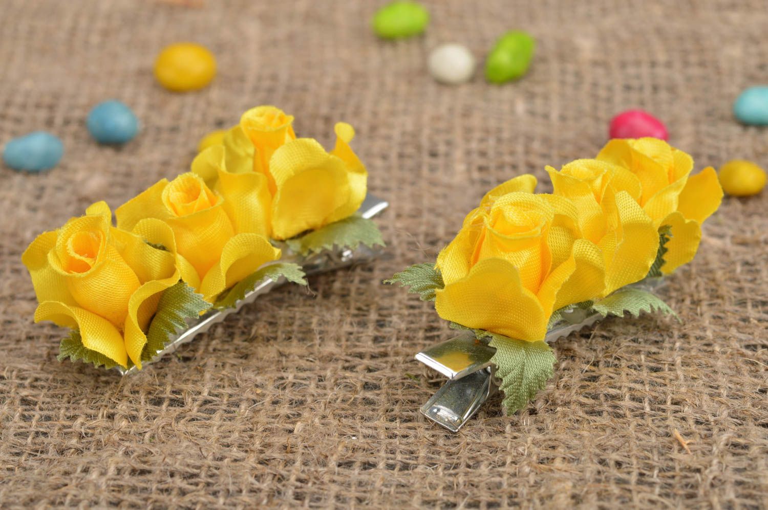 Set of 2 handmade children's hair clips with textile artificial flowers photo 1