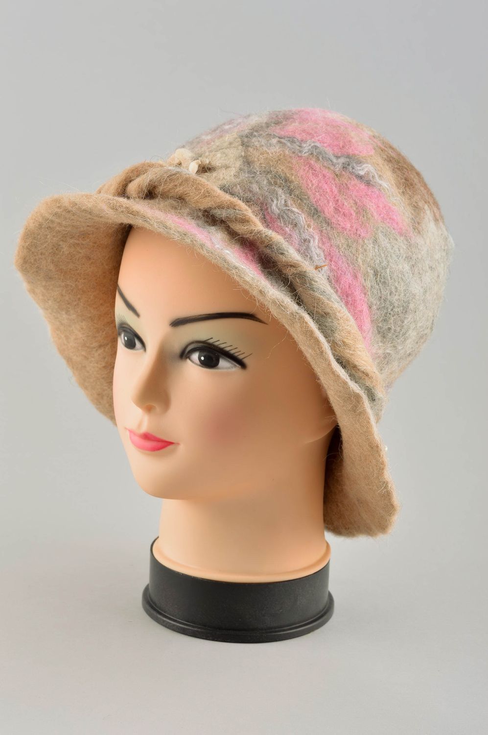 Handmade Damen Hut originell Accessoire für Frauen Filz Hut beige modisch foto 2