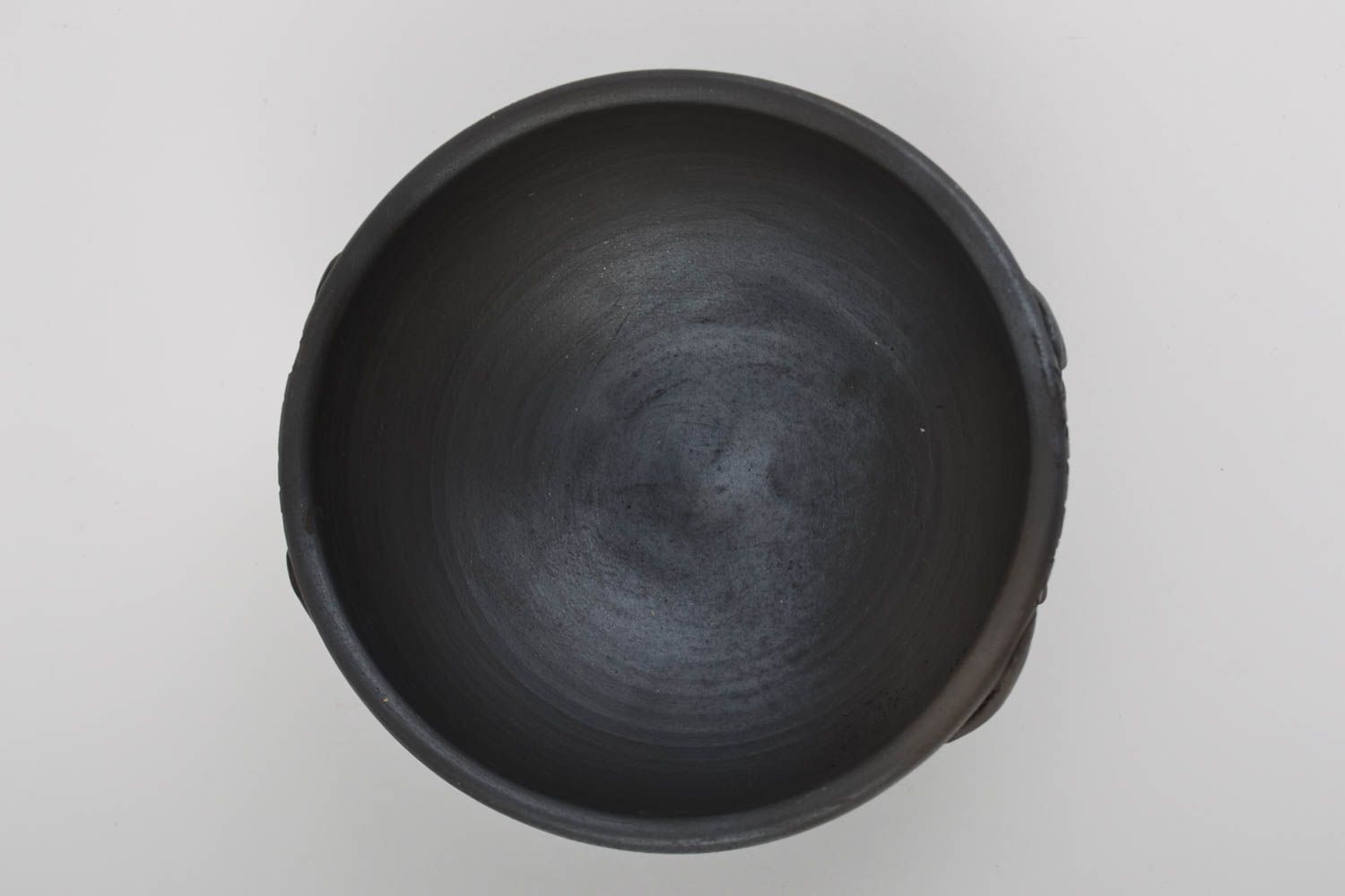 Escudilla artesanal de cerámica negra ahumada hecha a mano original de 400 ml  foto 4