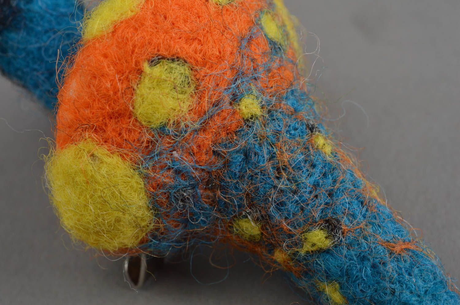 Broche multicolore en laine naturelle feutrée faite main originale Champignon photo 5