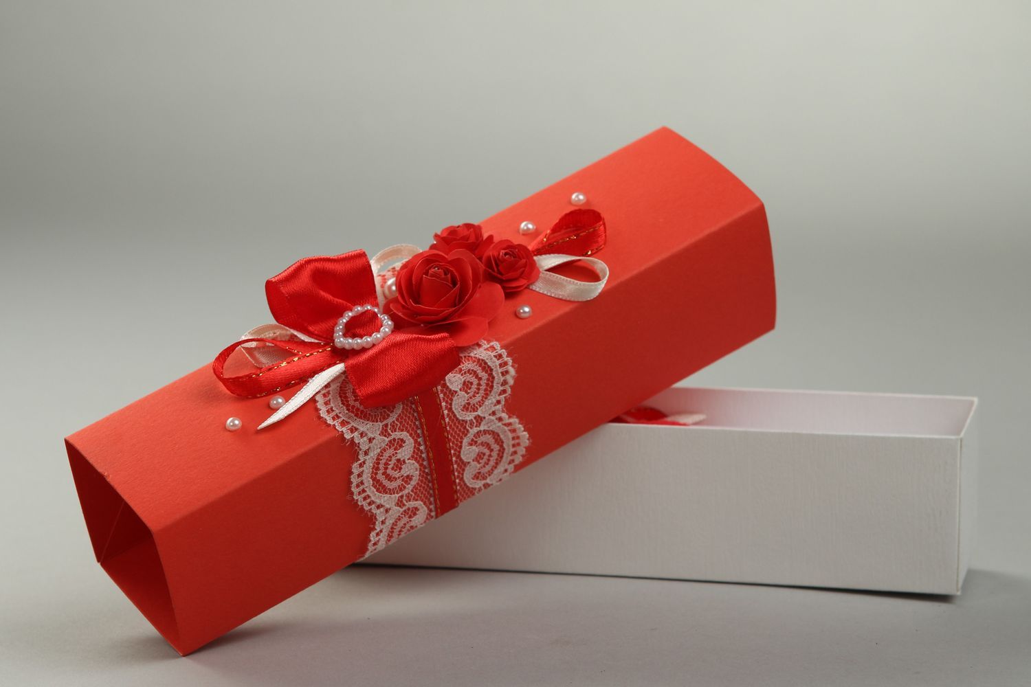 Invitación para boda roja cn encaje hecha a mano caja bonita accesorio nupcial foto 4