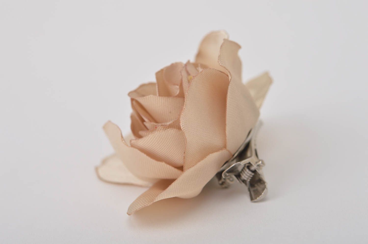 Pinza broche de flor blanca hecho a mano accesorio transformador regalo original foto 8