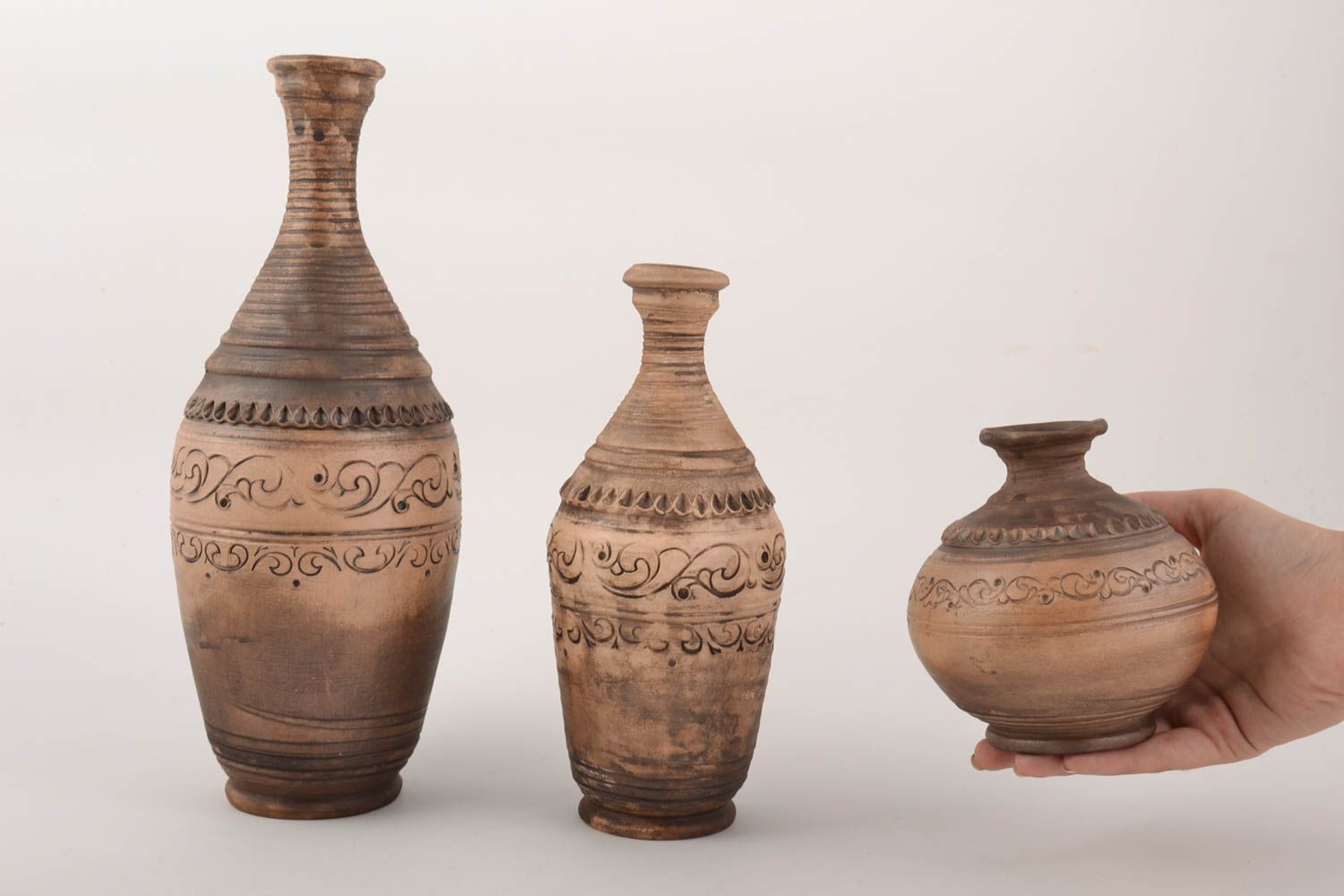Set of 3 handmade ceramic ethnic bottles of different shapes 250 ml 500 ml 1 l photo 5