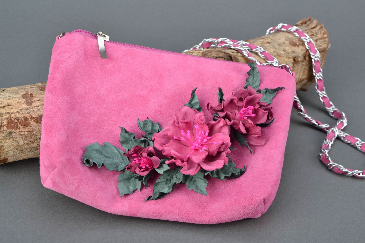 Stylish suede and leather clutch of pink color with flowers photo 1