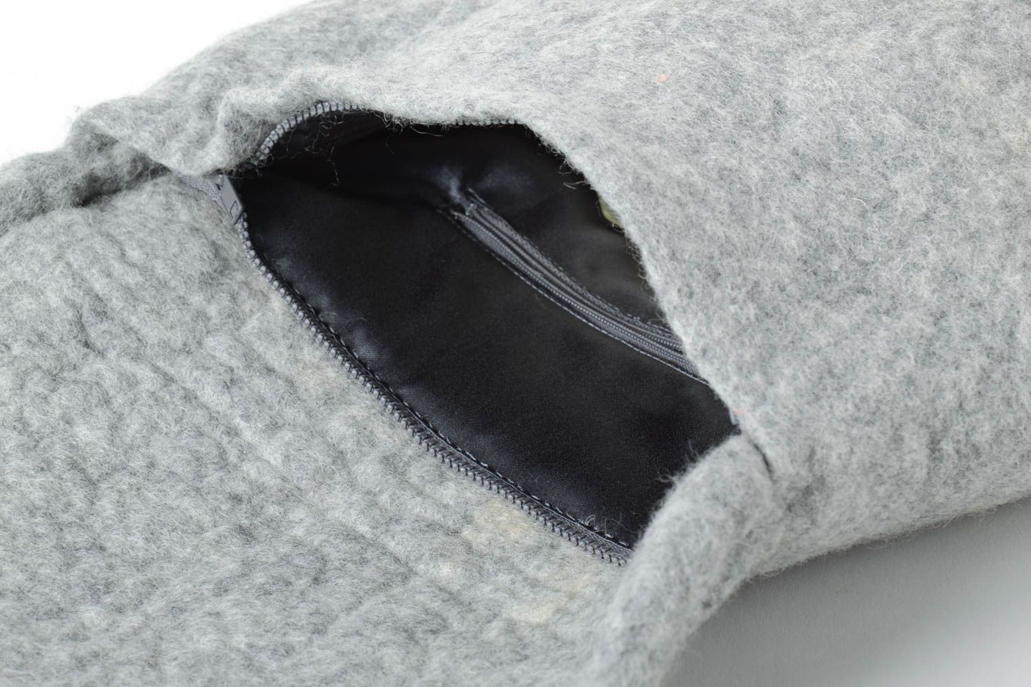 Handtasche Filz handgefertigt Accessoires für Frauen Filz Tasche klein in Grau foto 3