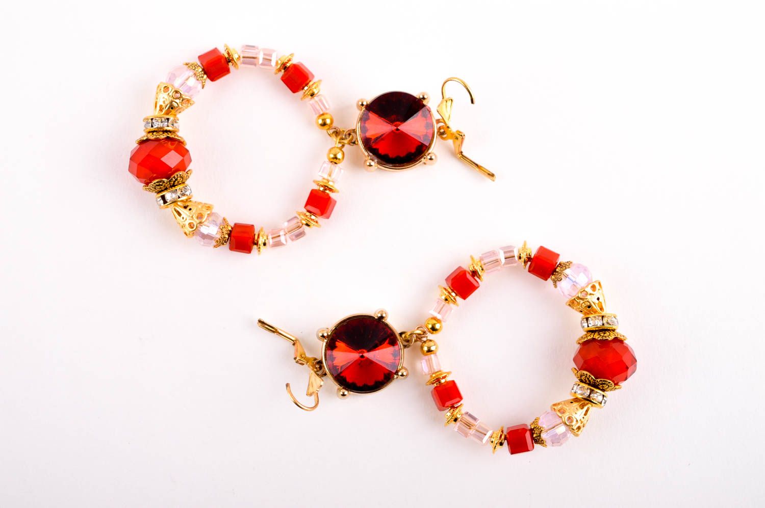 Handmade Damen Ohrringe ausgefallener Ohrschmuck Accessoire für Frauen in Rot foto 5