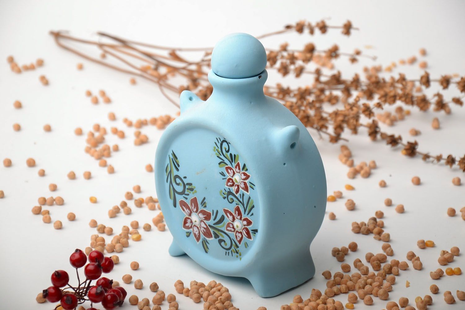 Decorative ceramic bottle photo 1