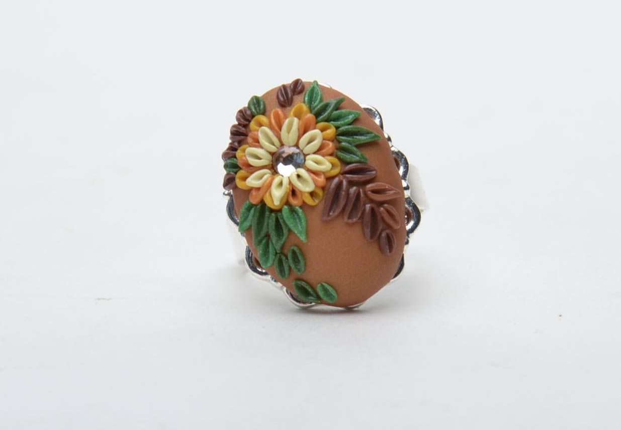 Ring with polymer clay flowers photo 3