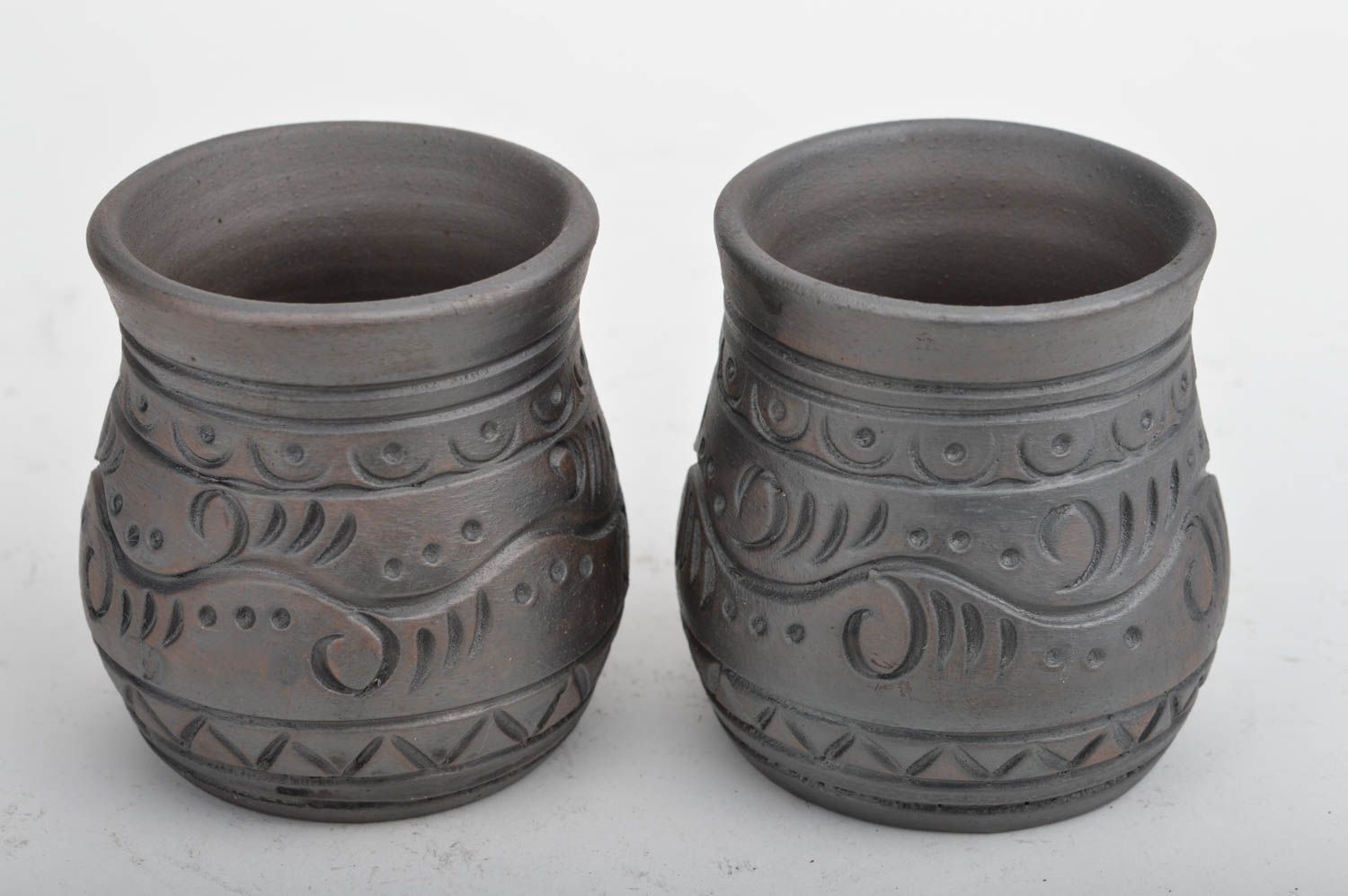 Set of 2 small decorative ethnic ornamented ceramic pottery shot glasses 100 ml photo 2