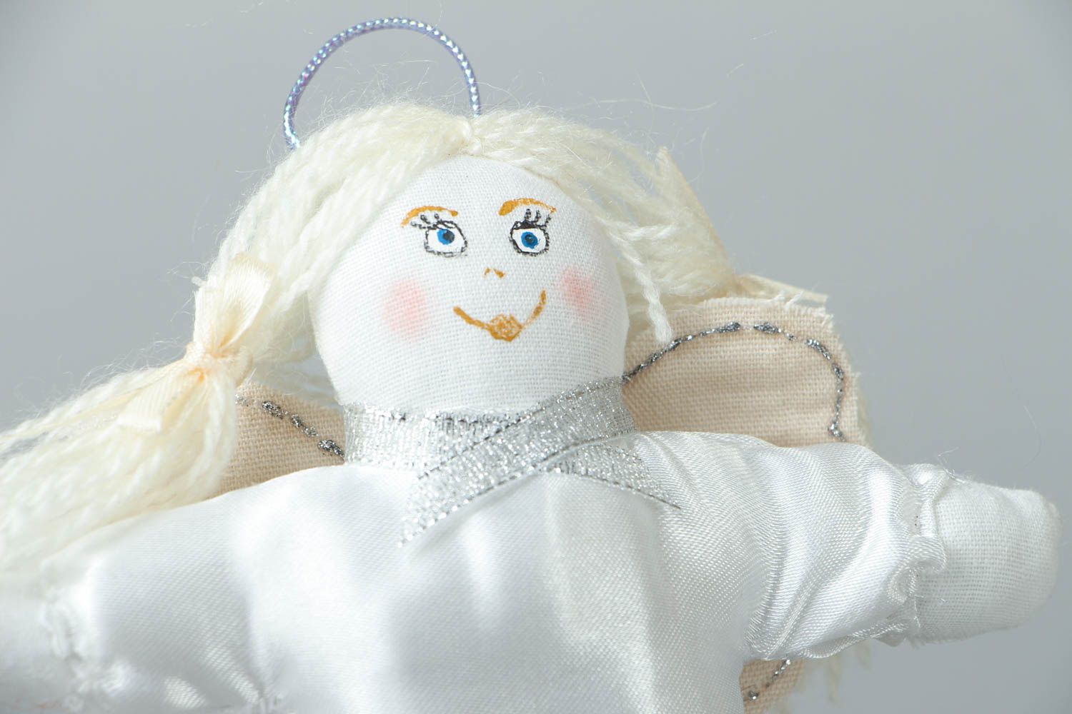 Interior toy with eyelet Angel photo 2