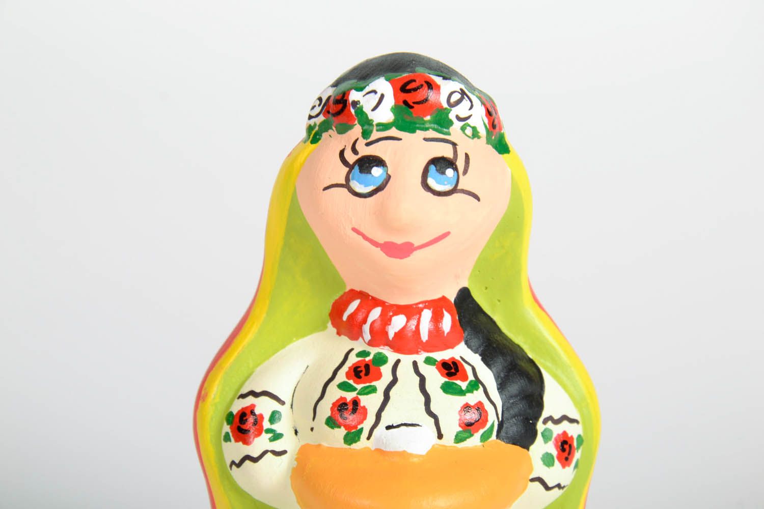 Homemade ceramic statuette The Ukrainian Girl photo 5