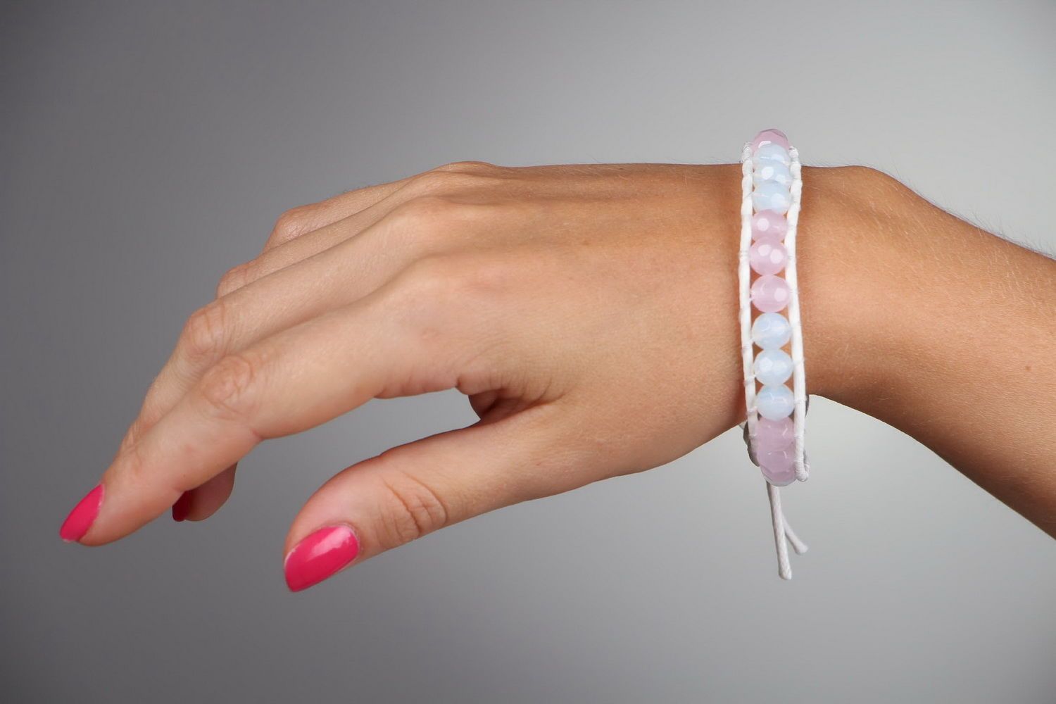 Bracelet made of pink quartz photo 5