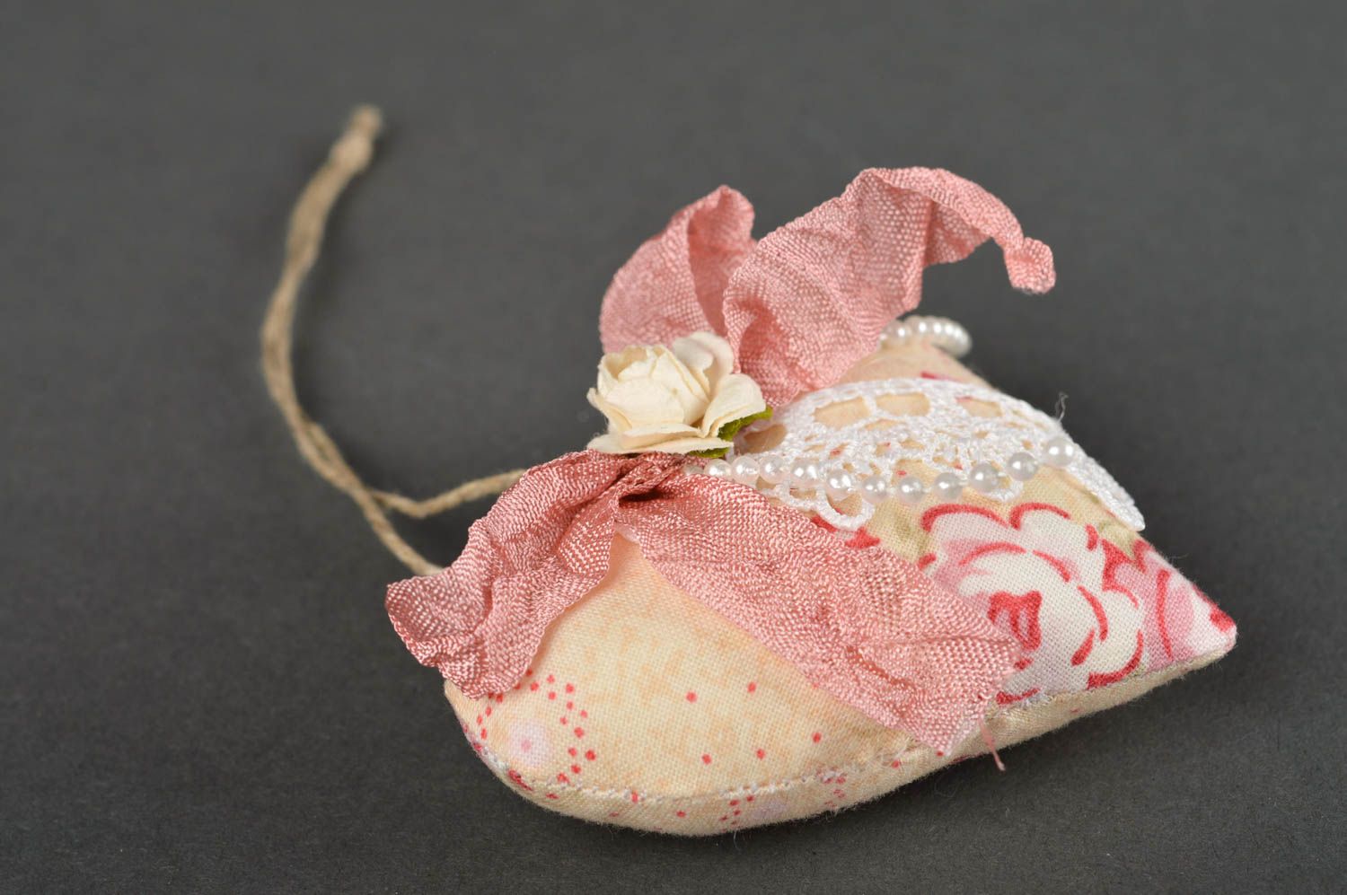 Coeur en tissu fait main Décoration à suspendre coton rose Déco maison photo 3