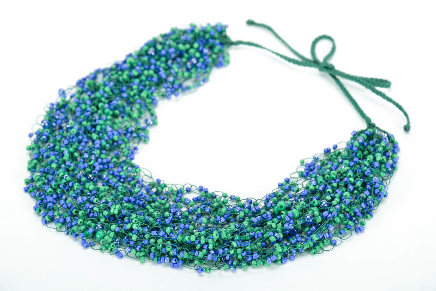 Blaue Halskette aus Glasperlen  foto 4