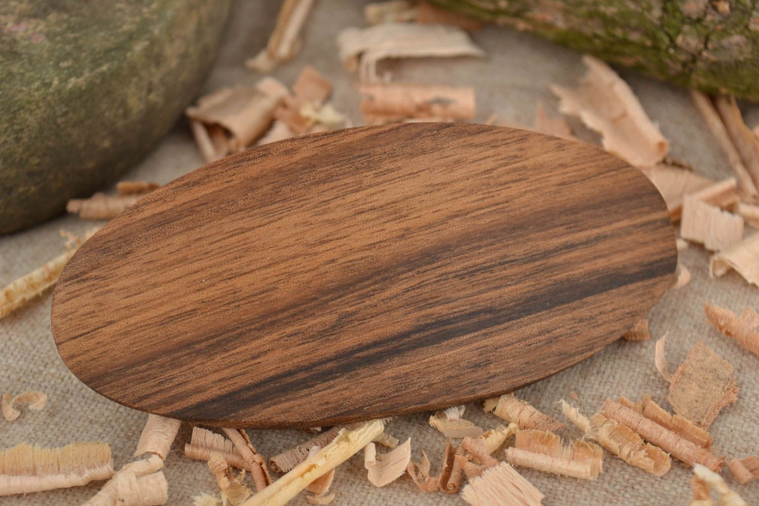 Barrette à cheveux en bois naturel originale ovale accessoire pratique fait main photo 1
