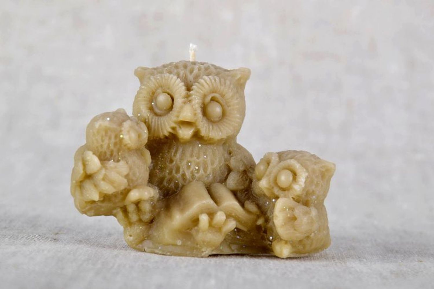 Candle made of natural wax Owl family photo 4