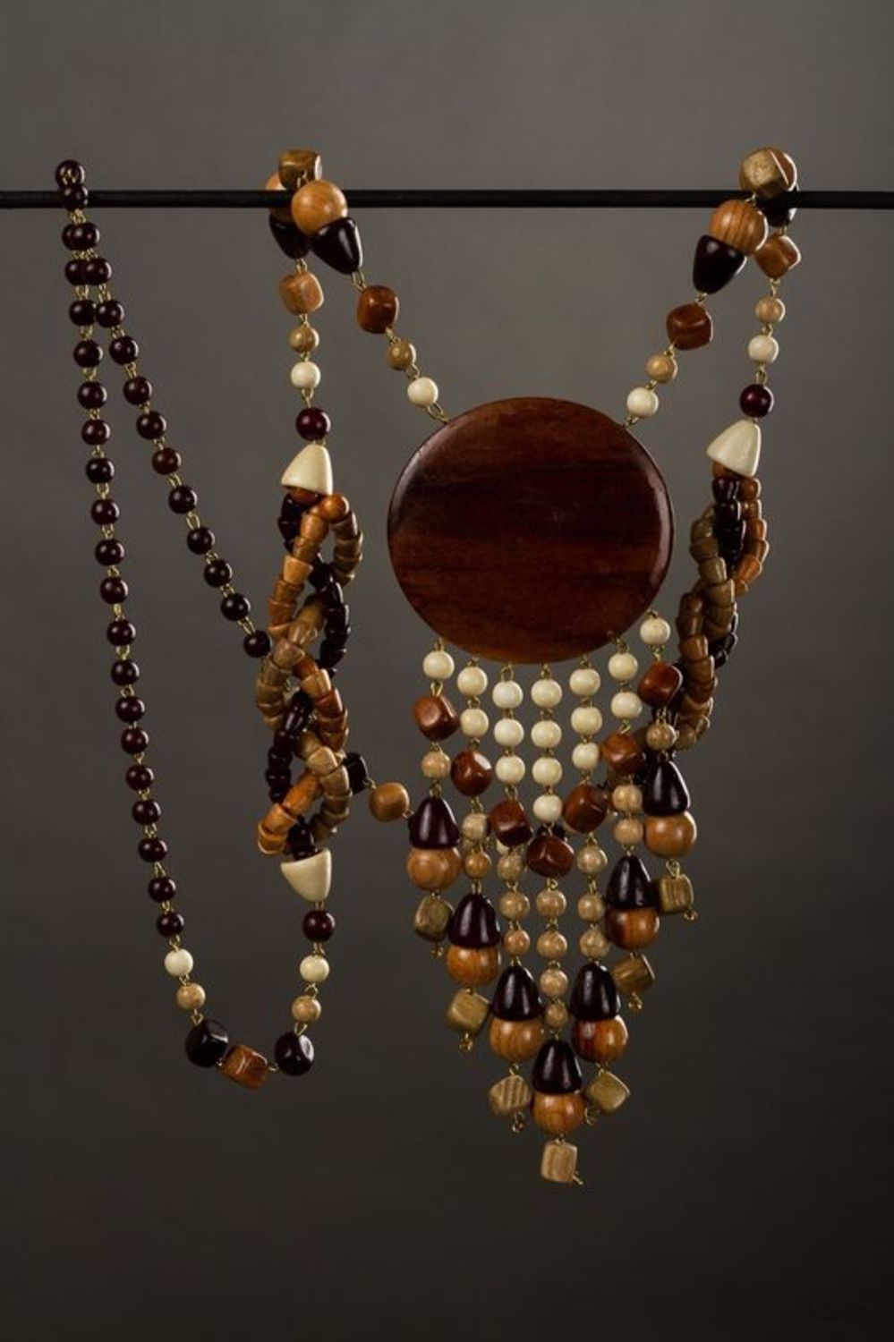 Long wooden bead necklace photo 1