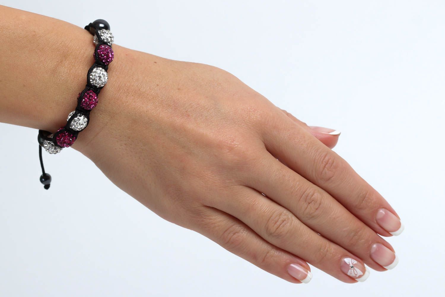 Модный браслет ручная работа белый с розовым браслет на руку браслет из бусин фото 5