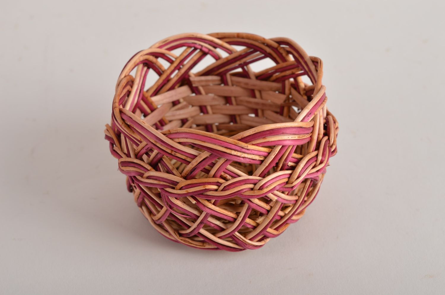 Handmade beautiful woven basket stylish interior decor decorative basket photo 3