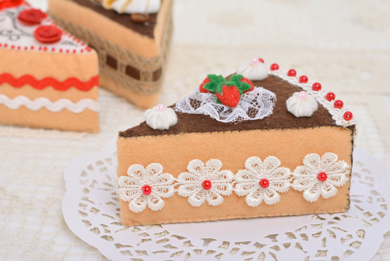 Handmade decorative designer pincushion sewn of felt and satin Chocolate Cake photo 3