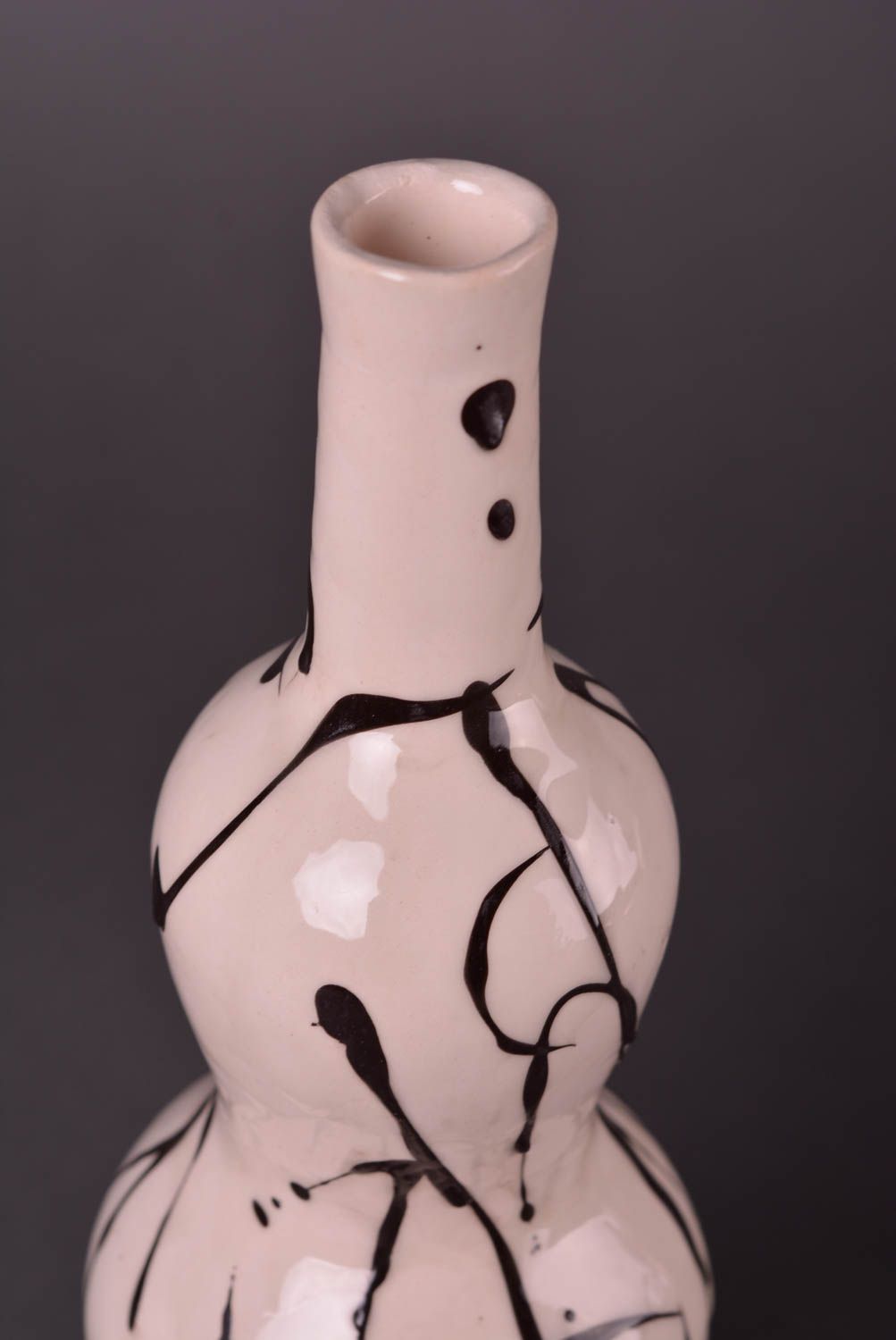 Посуда ручной работы глиняная бутылка белая с черным керамическая бутылка фото 4