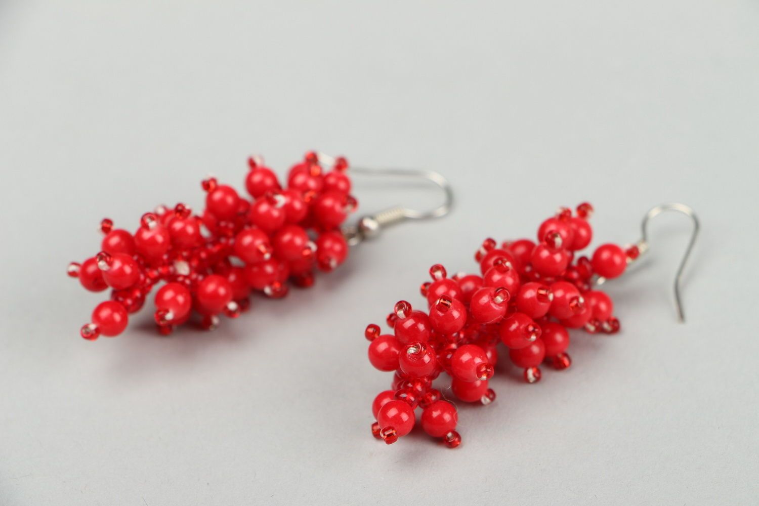 Earrings with coral and beads photo 3