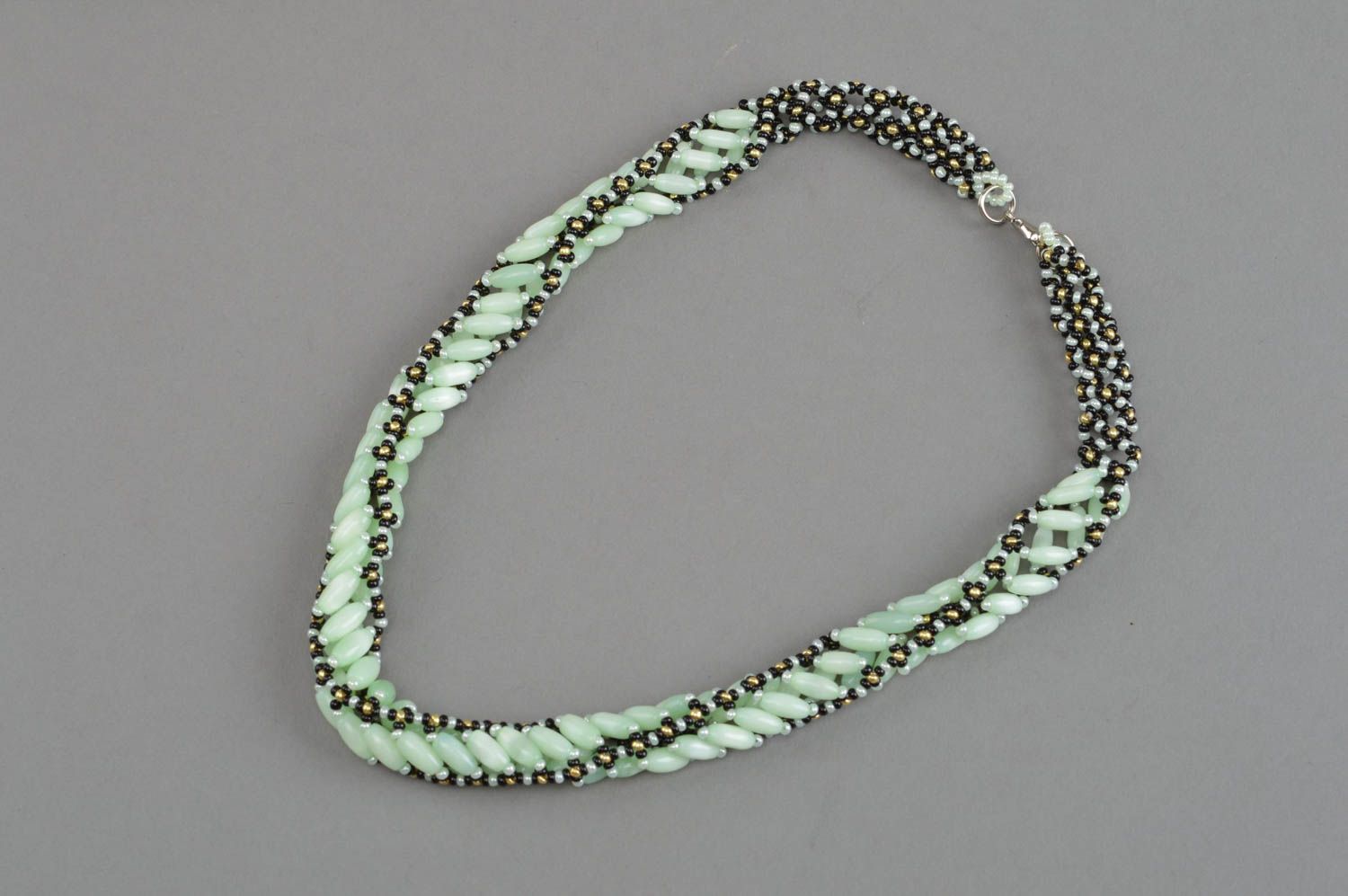 Glasperlen Halskette aus echten Steinen Katzenauge Collier in Grün handgemacht foto 3